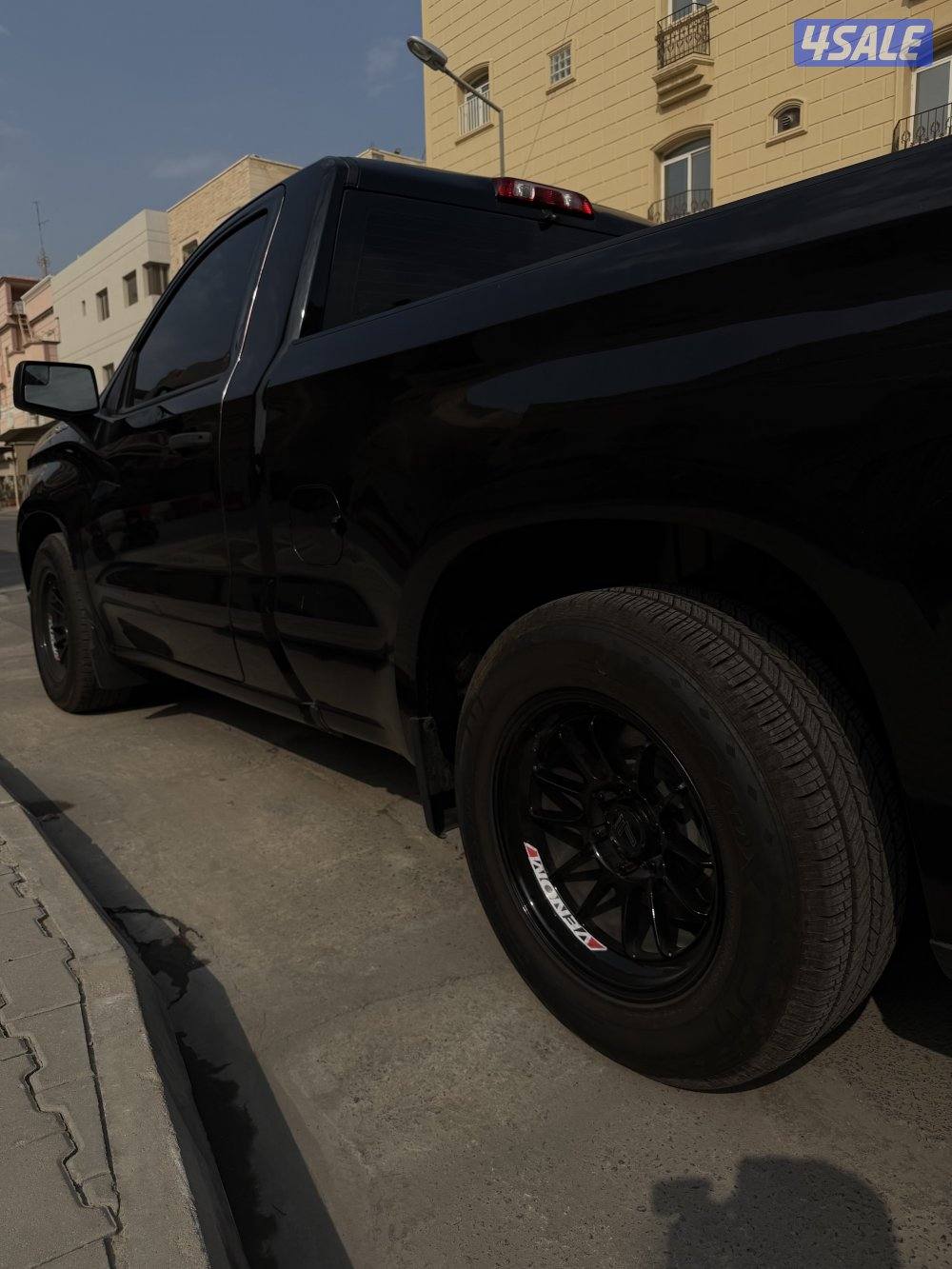 للبيع وانيت سلفرادو LS موديل 2022 / 10غيار/ شريطي. لاتدق1