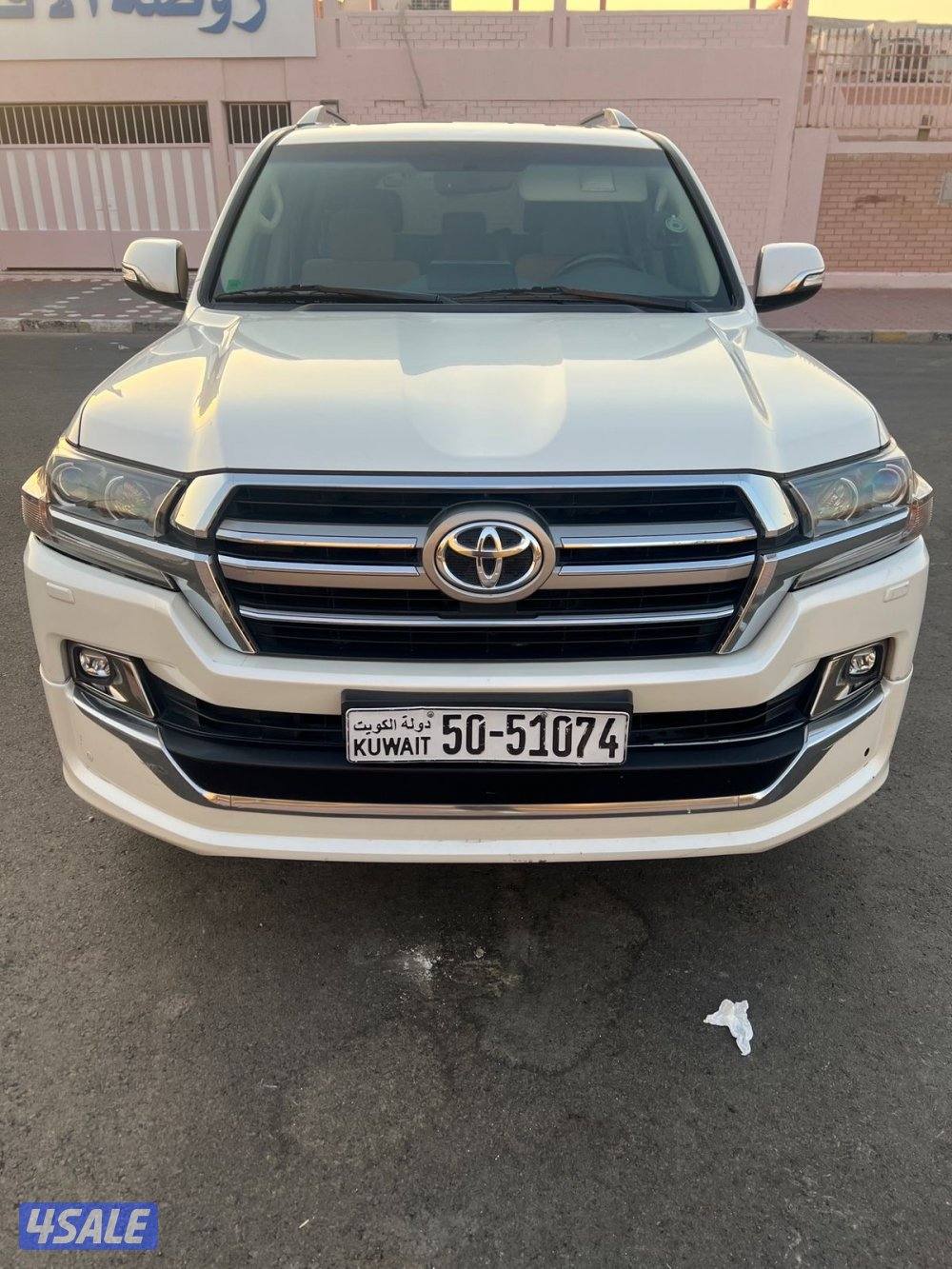 لاند قراند ترونق موديل20197