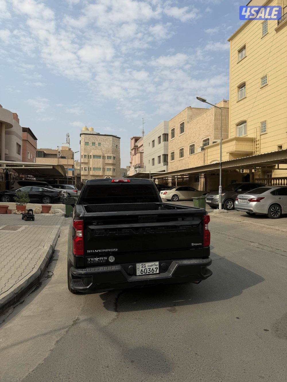 للبيع وانيت سلفرادو LS موديل 2022 / 10غيار/ شريطي. لاتدق2