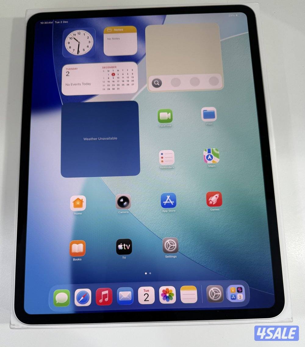 Apple iPad Pro13” M5 Chip, 12 GB RAM, 256GB Wifi Silver 1Day Used Only5