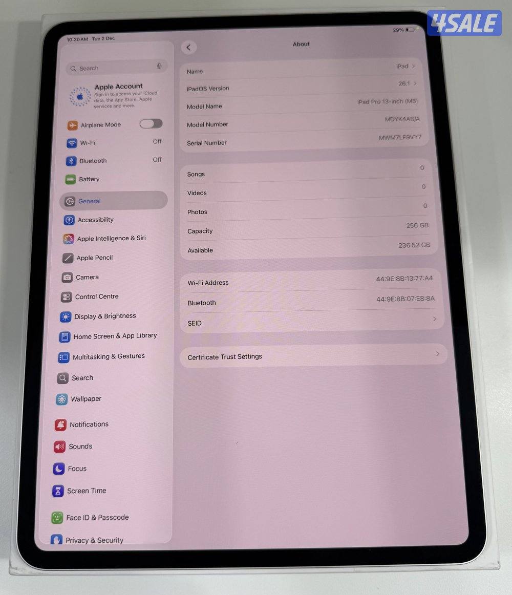 Apple iPad Pro13” M5 Chip, 12 GB RAM, 256GB Wifi Silver 1Day Used Only7