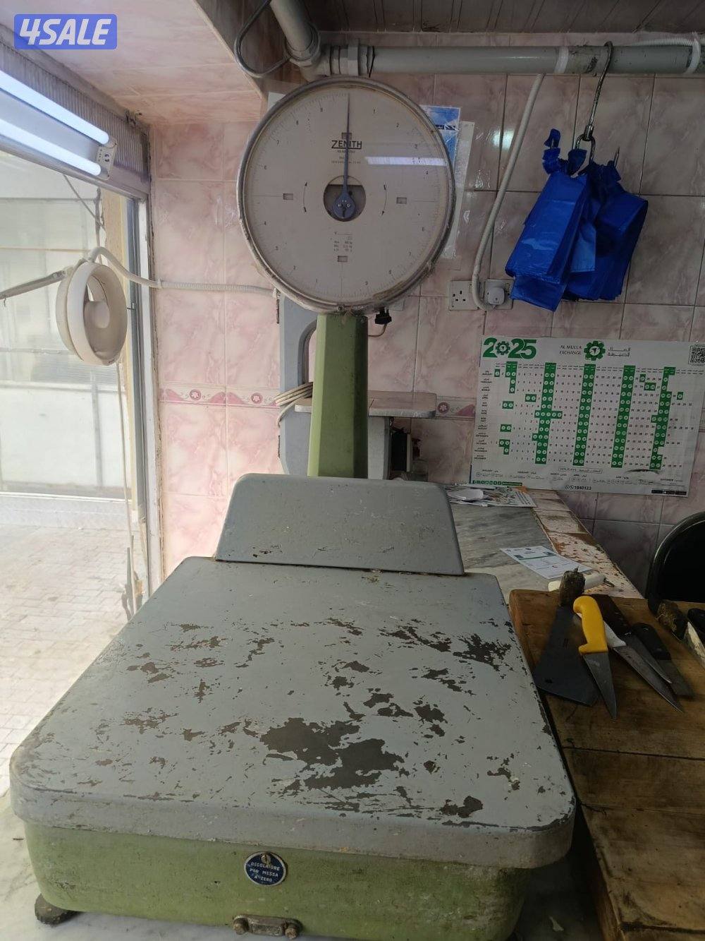 اجهزة ومعدات و ثلاجات بيع اللحوم7