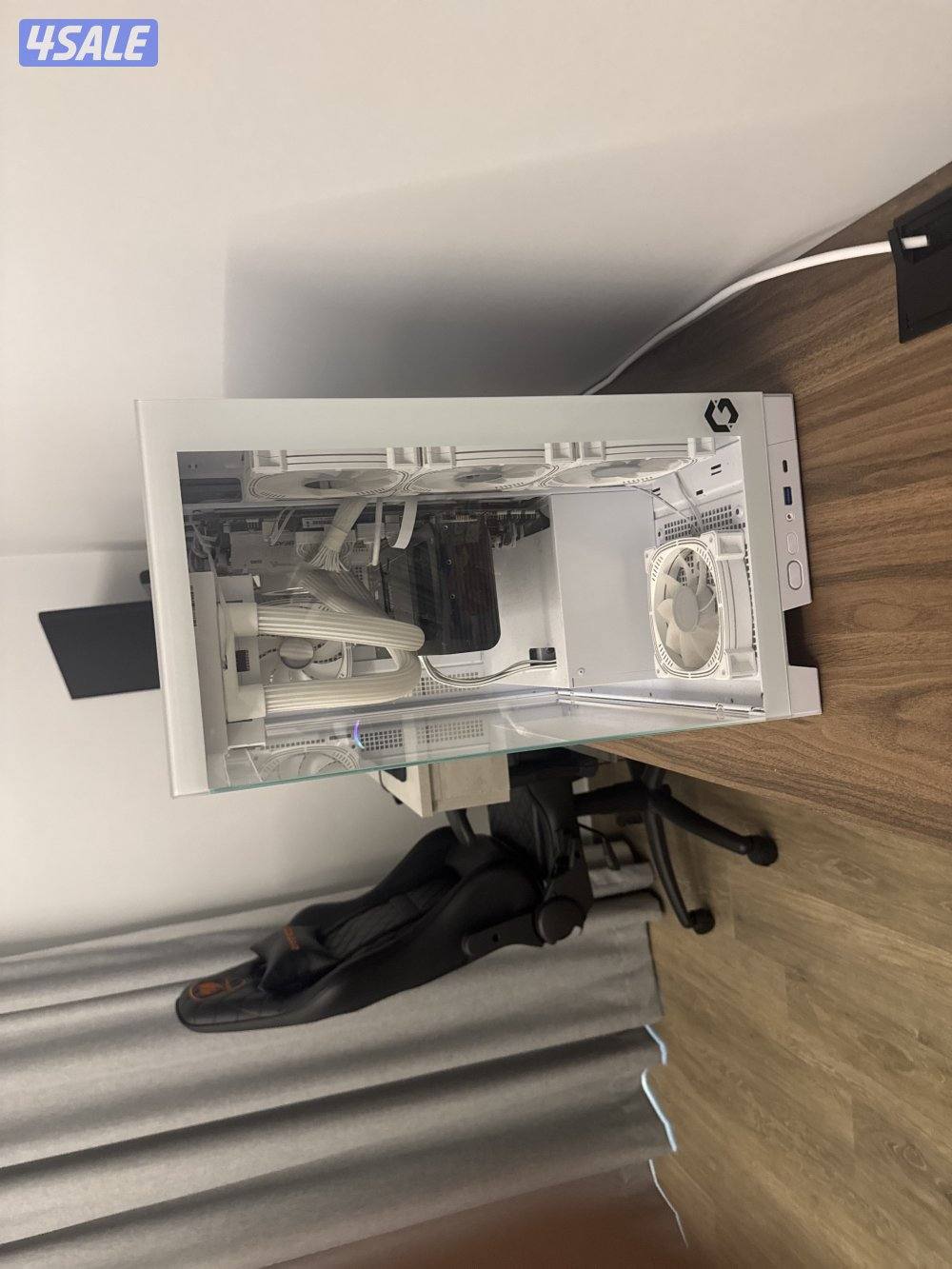 كمبيوتر قيمنق المواصفات 5070 ausu المعالج i714400k 32ram ddr5 2t1