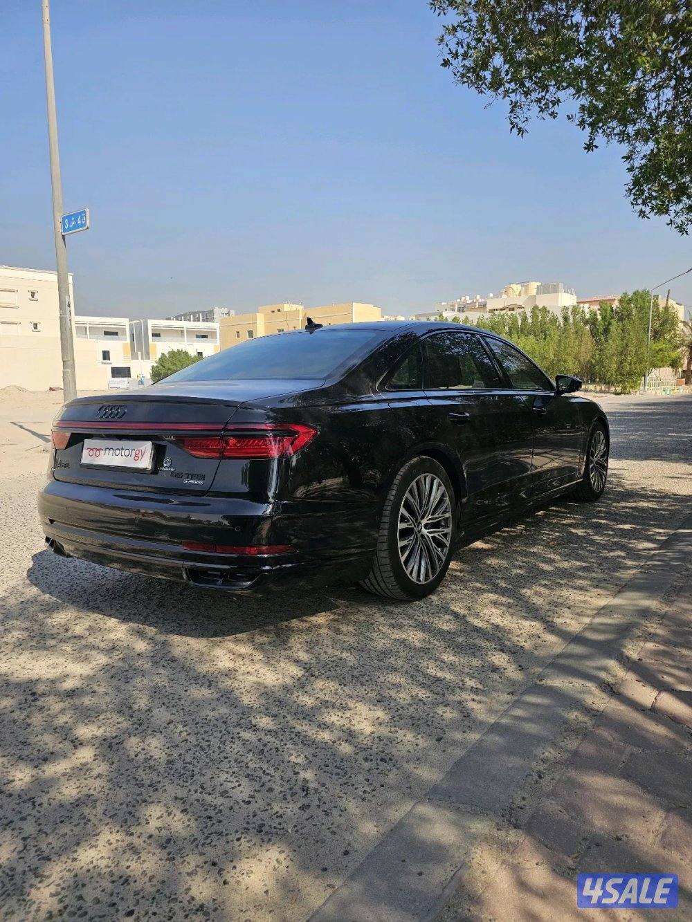 Audi A8 L 20214