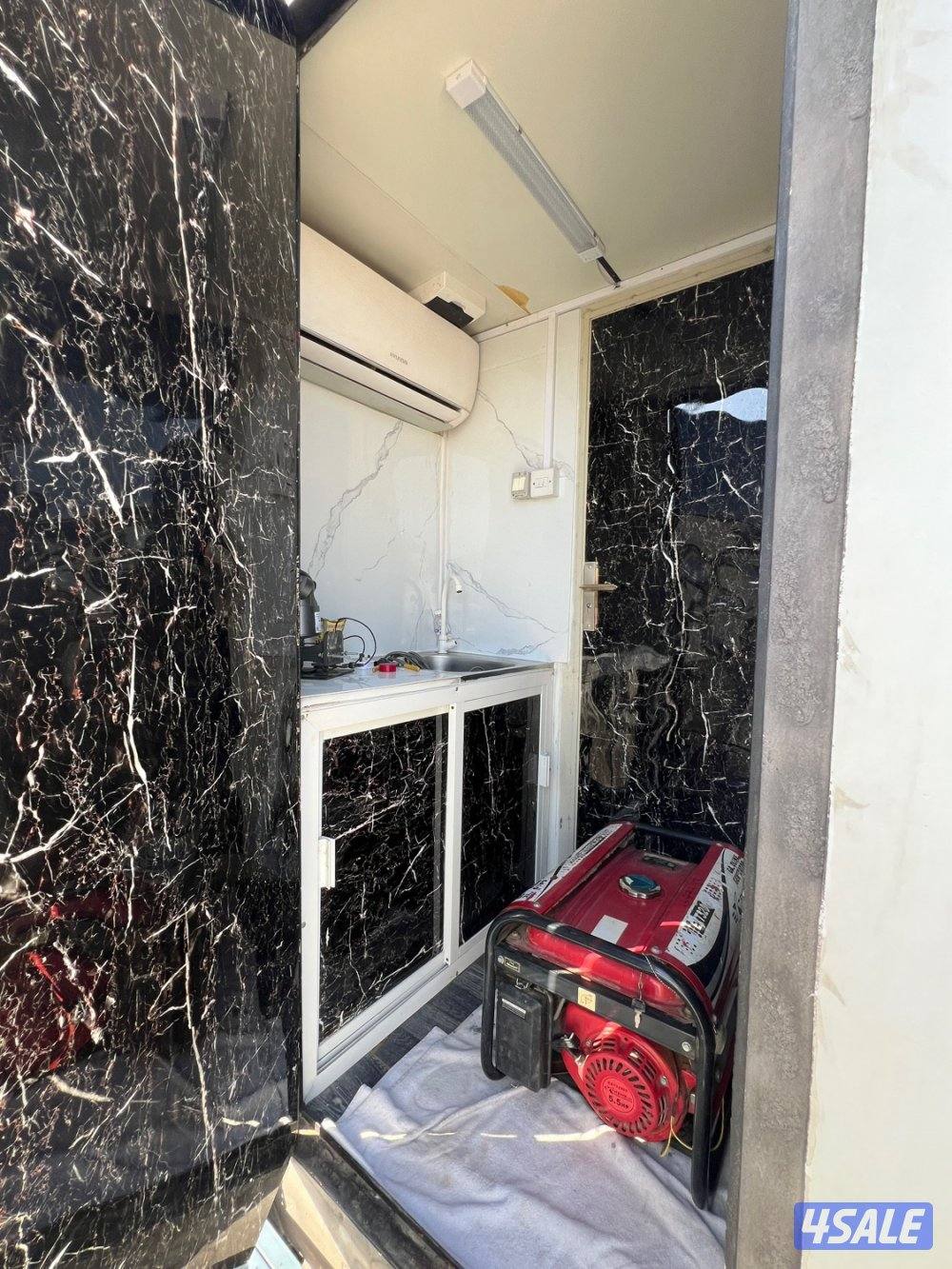 للبيع كرفان امارتي 2023 ساندوتش بانل7