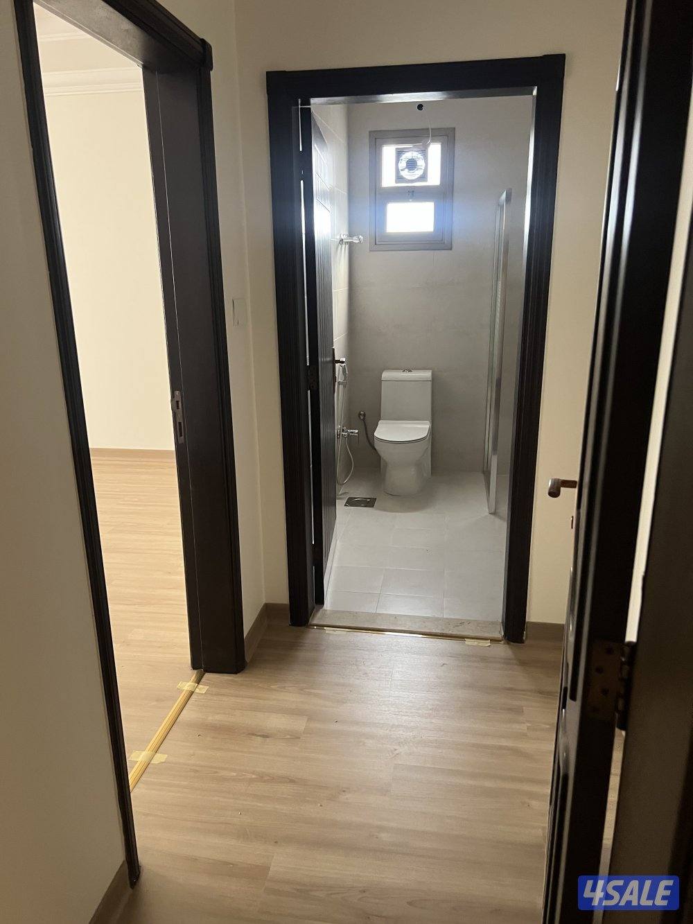 شقه في الرميثيه ق 96