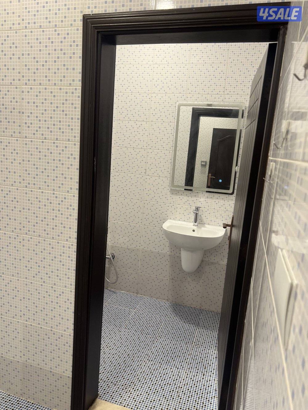 شقه في الرميثيه ق 911