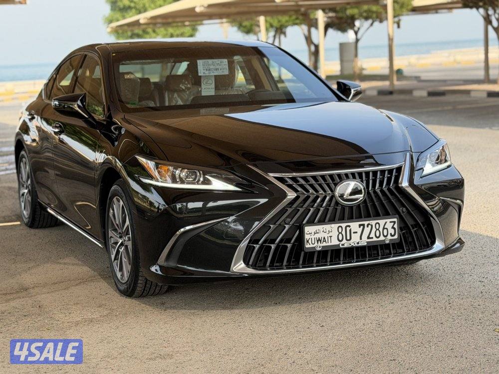 لكزس ES350 عداد 8 الالف كيلو1