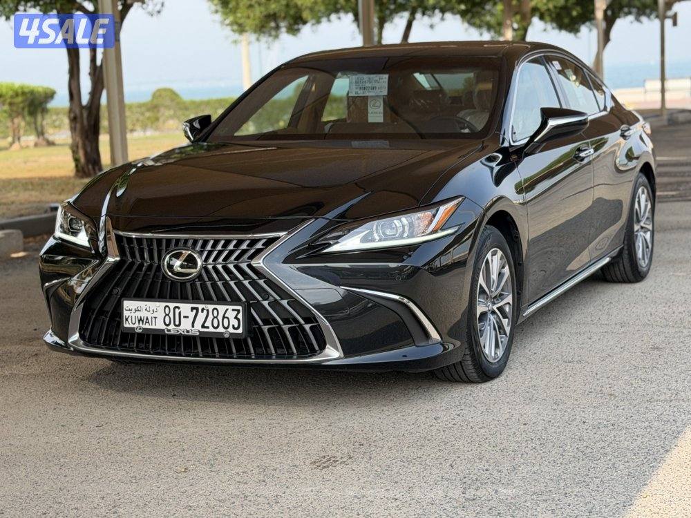 لكزس ES350 عداد 8 الالف كيلو0