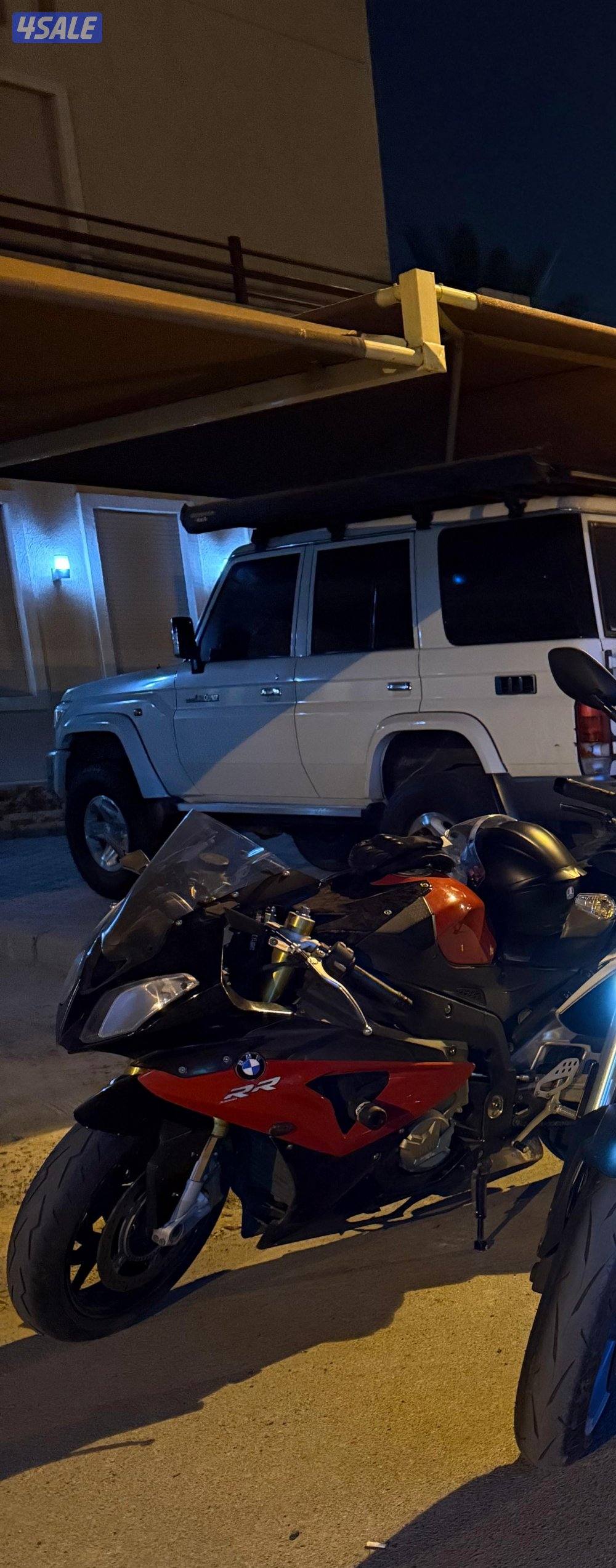 S1000rr 2013. ماشي ٤٠ شرط الفحص0