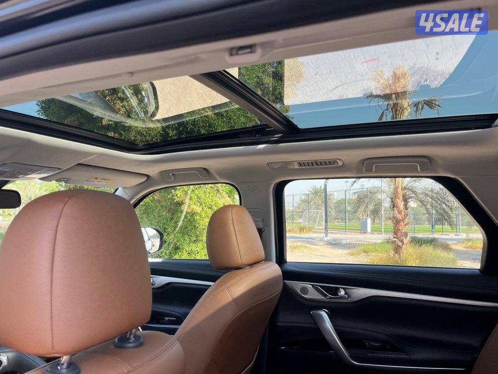 موديل 2020 عداد 77 الف كامل المواصفات8