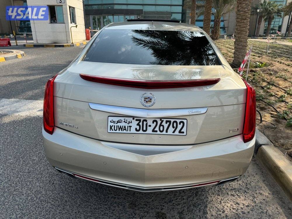 كاديلاك XTS 4 بلاتينيوم 2013 ماشي 40 سيرفس وكاله نظيف جدا شرط الفحص4