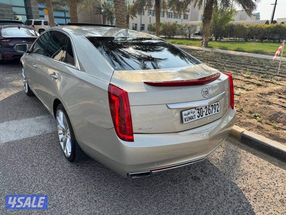 كاديلاك XTS 4 بلاتينيوم 2013 ماشي 40 سيرفس وكاله نظيف جدا شرط الفحص3