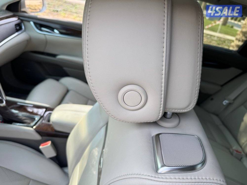 كاديلاك XTS 4 بلاتينيوم 2013 ماشي 40 سيرفس وكاله نظيف جدا شرط الفحص9