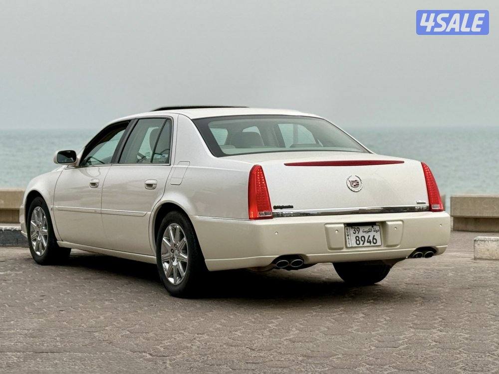 للبيع كاديلاك DTS موديل 2009 / عداد 72 ألف فقط كامل المواصفات2