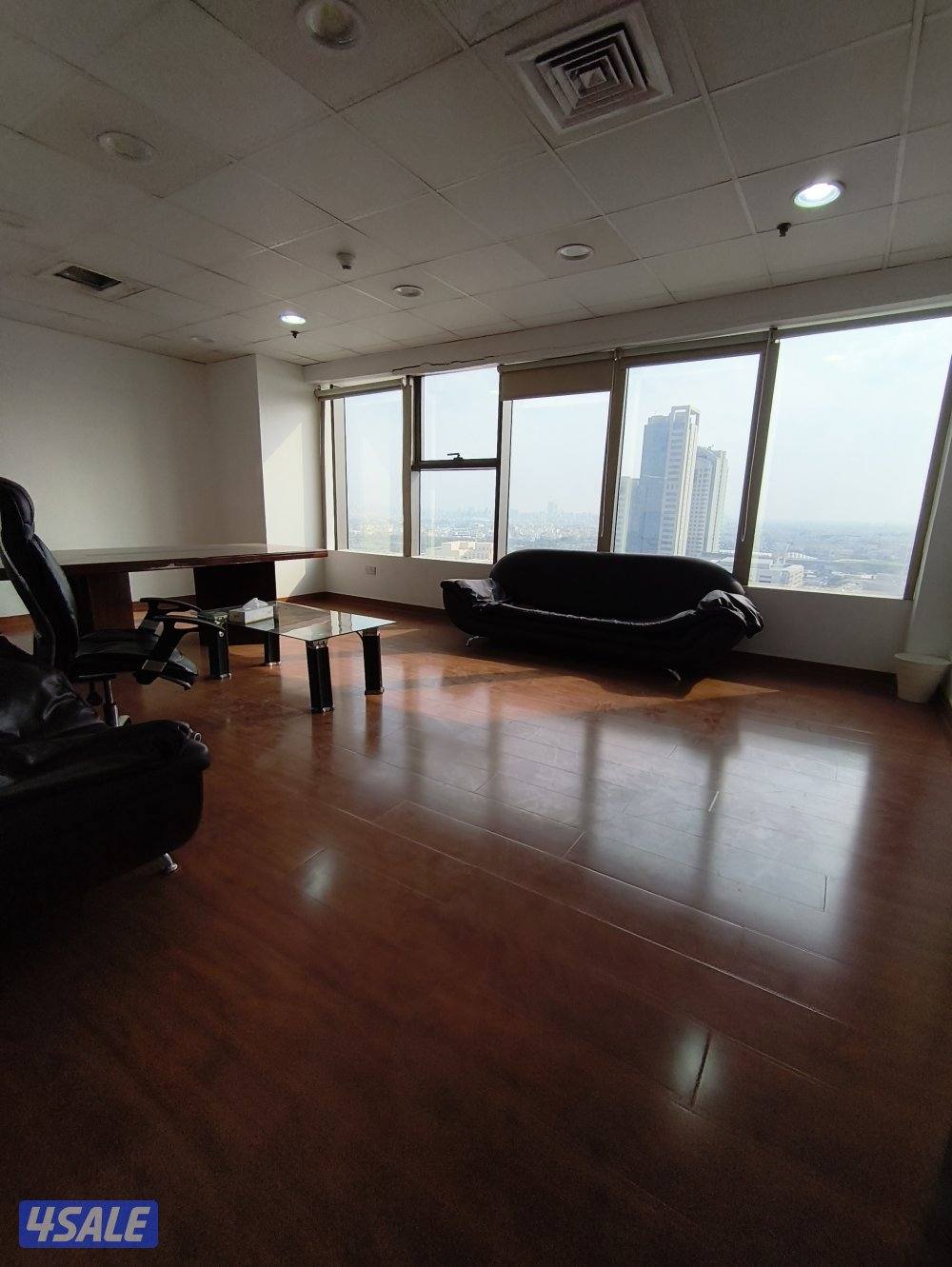 مكاتب و محلات تجارية للايجار في المرقاب قطعة 1 شارع عبدالله المبارك1