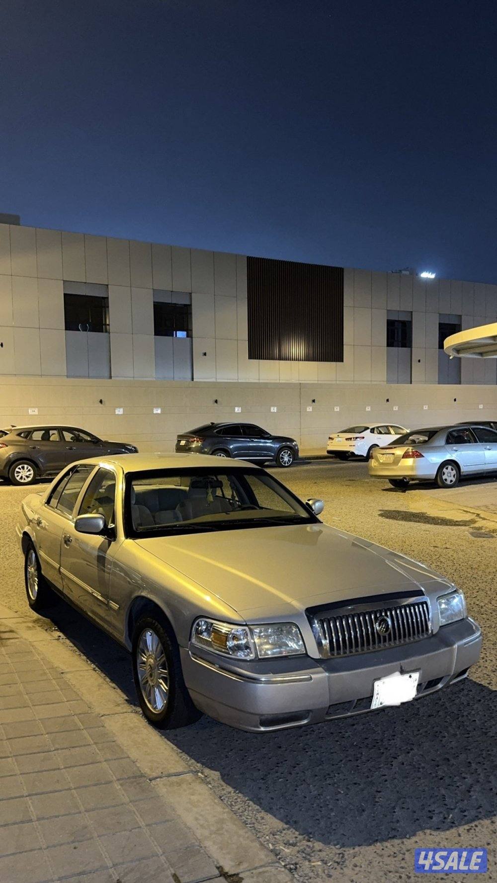 جراند ماركيز 2010 بحاله الوكاله1