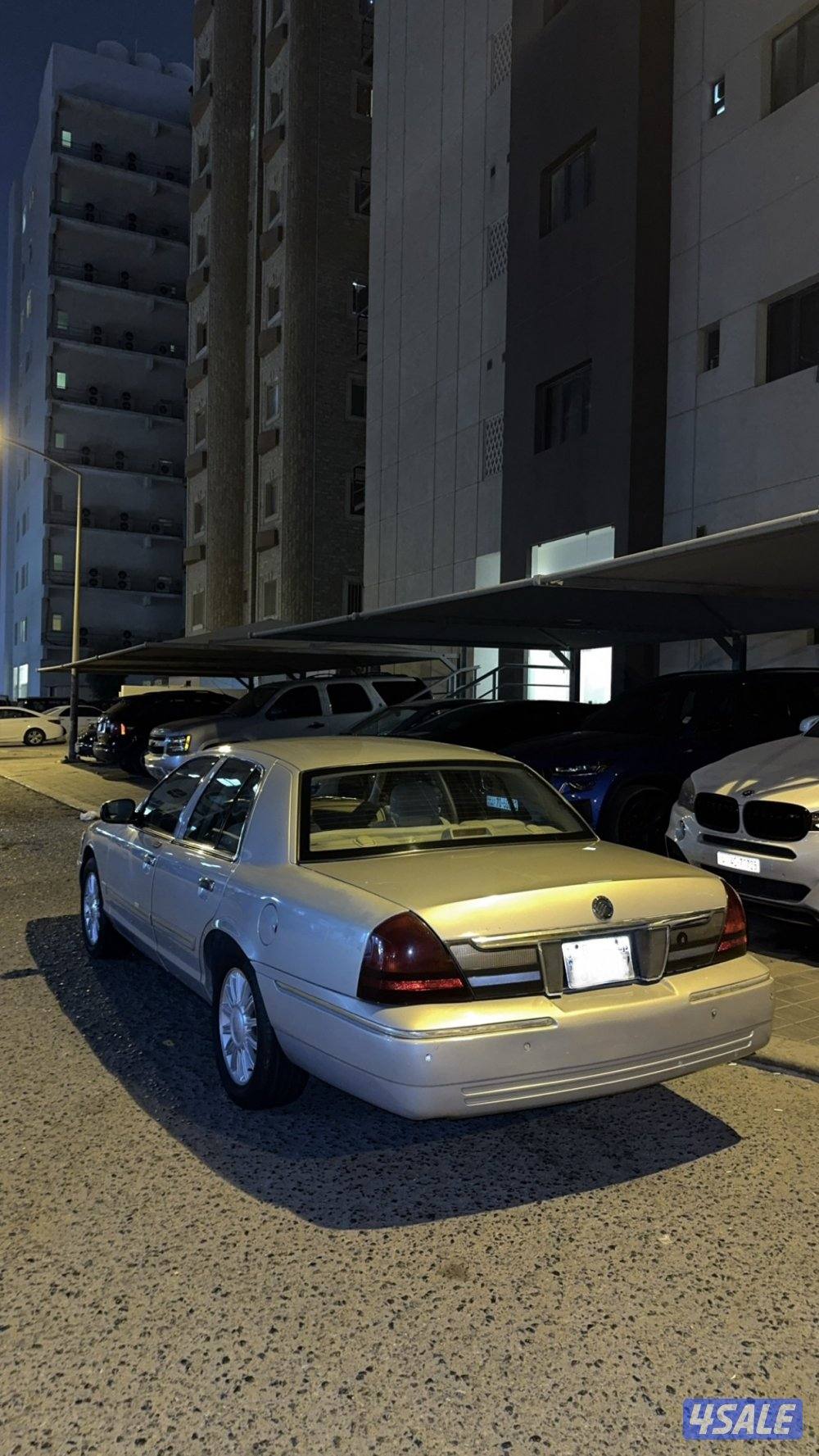 جراند ماركيز 2010 بحاله الوكاله9