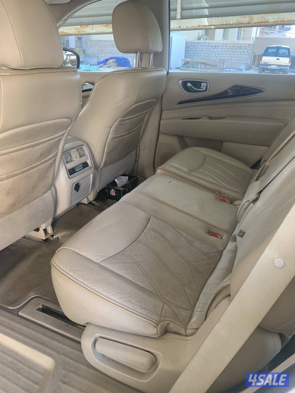 للبيع إنفينيتي QX60 كامل المواصفات ، ماشي 161,000 km فقط ، بيعة سريعة7