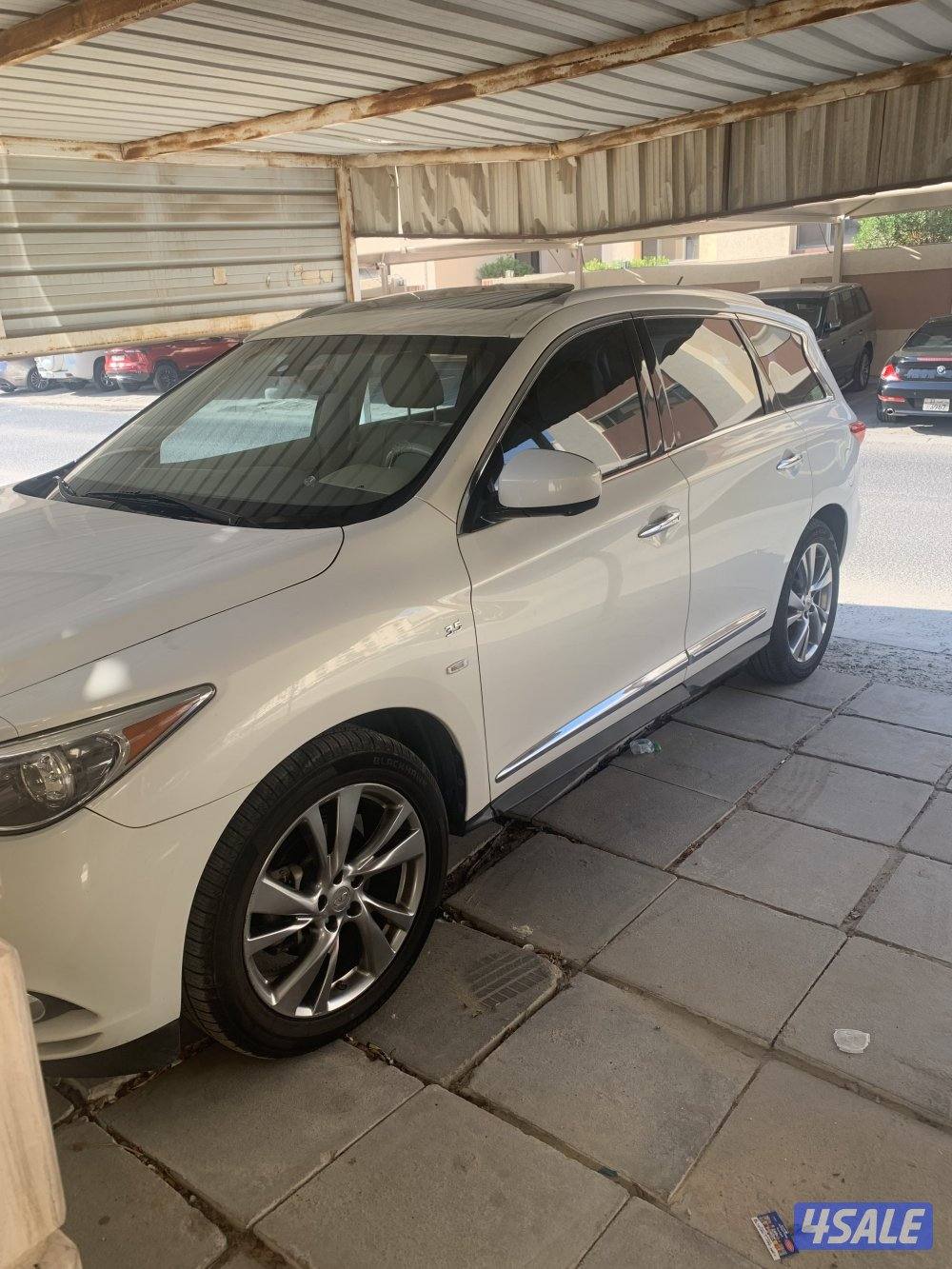 للبيع إنفينيتي QX60 كامل المواصفات ، ماشي 161,000 km فقط ، بيعة سريعة0