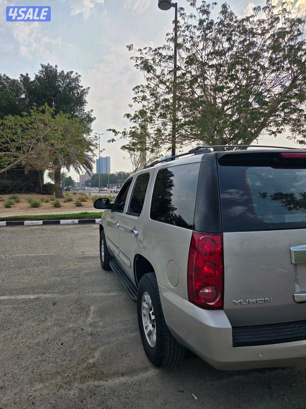 للبيع جمس يوكن موديل ٢٠٠٨ بحاله جيده1