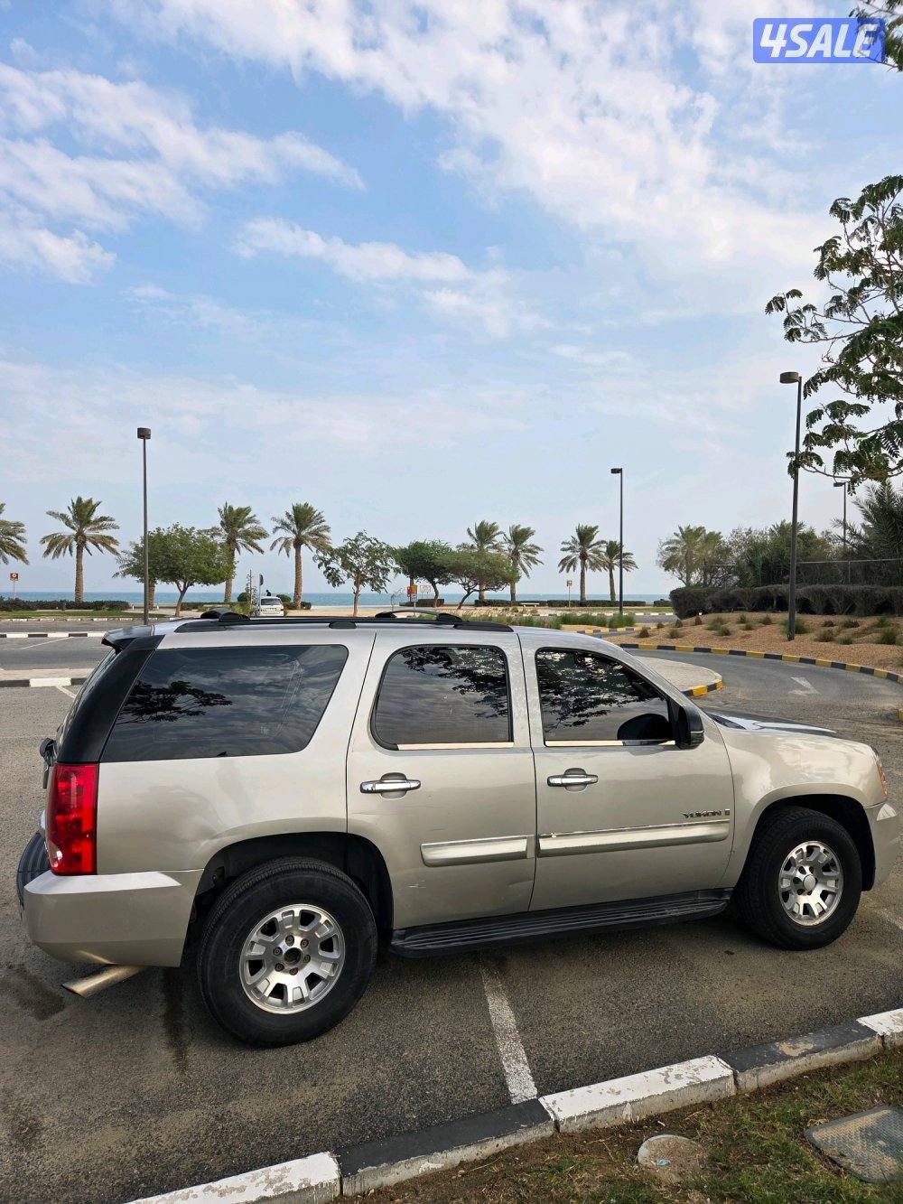 للبيع جمس يوكن موديل ٢٠٠٨ بحاله جيده3