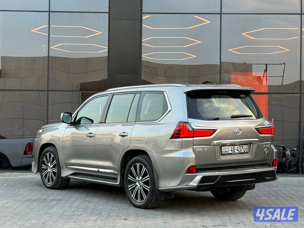 LEXUS LX570 S _2017 صبغ الوكالة3