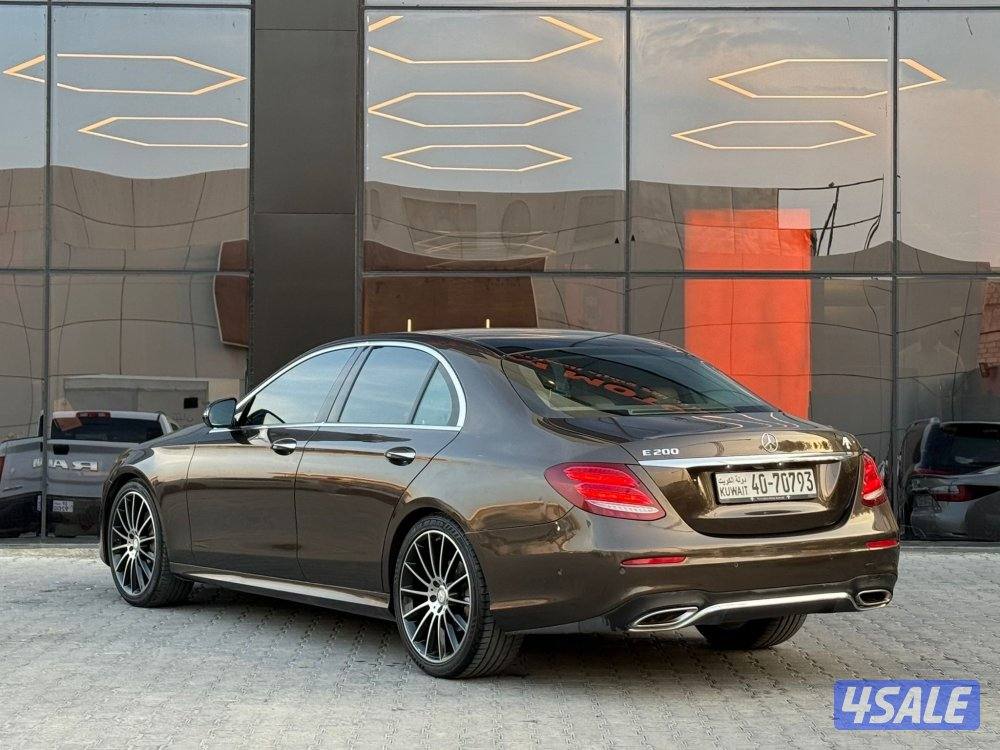 MERCEDES E200 _2017 صبغ الوكالة4