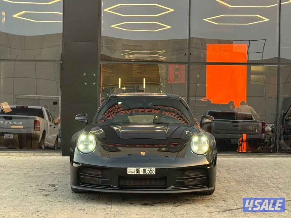PORSCHE 911 CARRERA _2025 صبغ الوكالة2