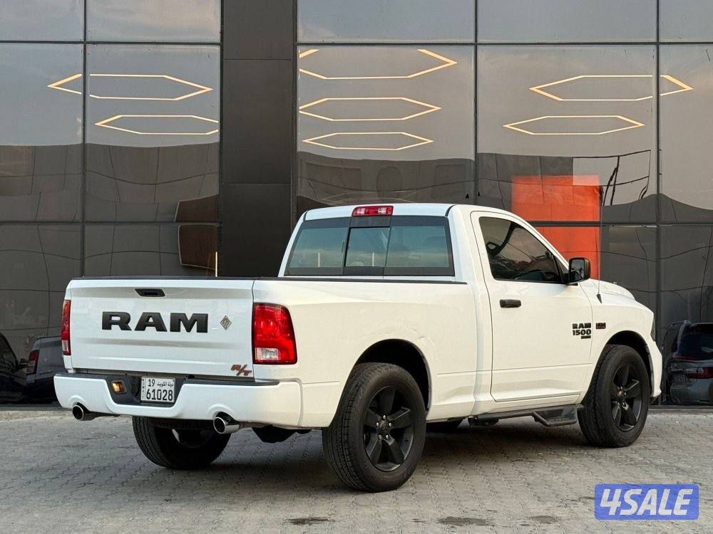 RAM 1500 HEMI _ 20204