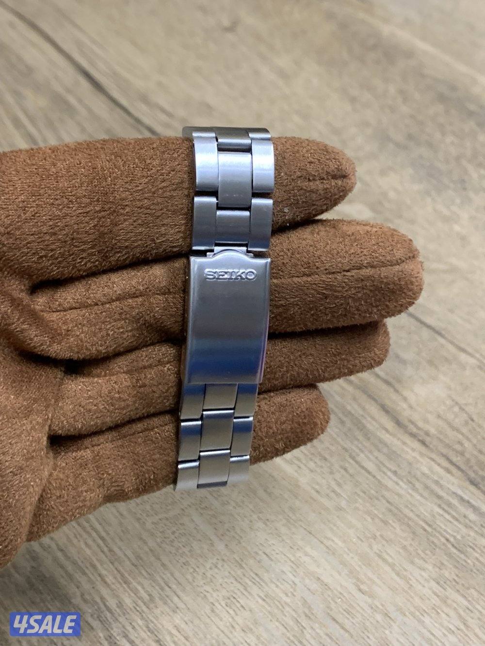 للبيع الساعه سيكو اصلي3