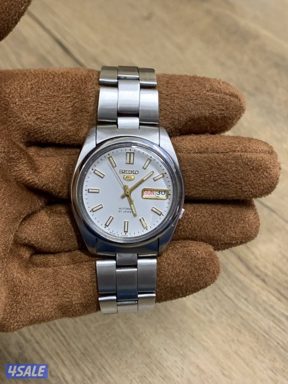 للبيع الساعه سيكو اصلي4