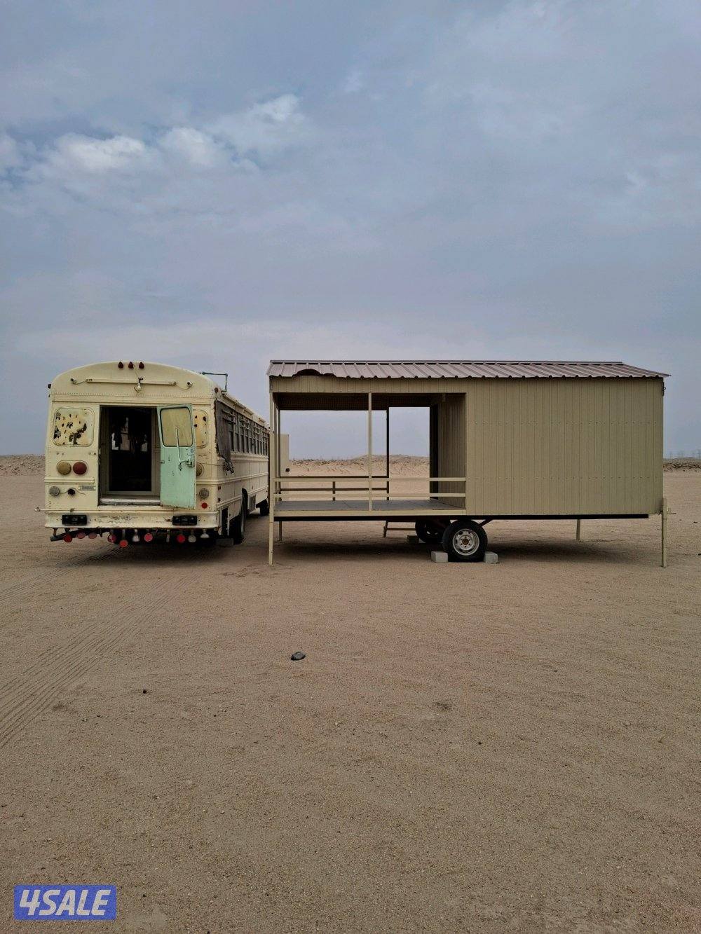 للبيع شاليه وكرفان باص ابوعرام العود5