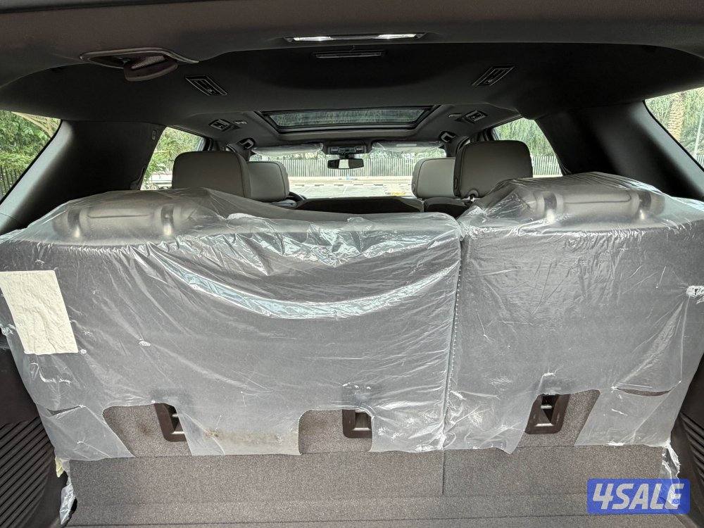 جي ام سي يوكن SLT  موديل 2022 ماشي 10 وكاله8