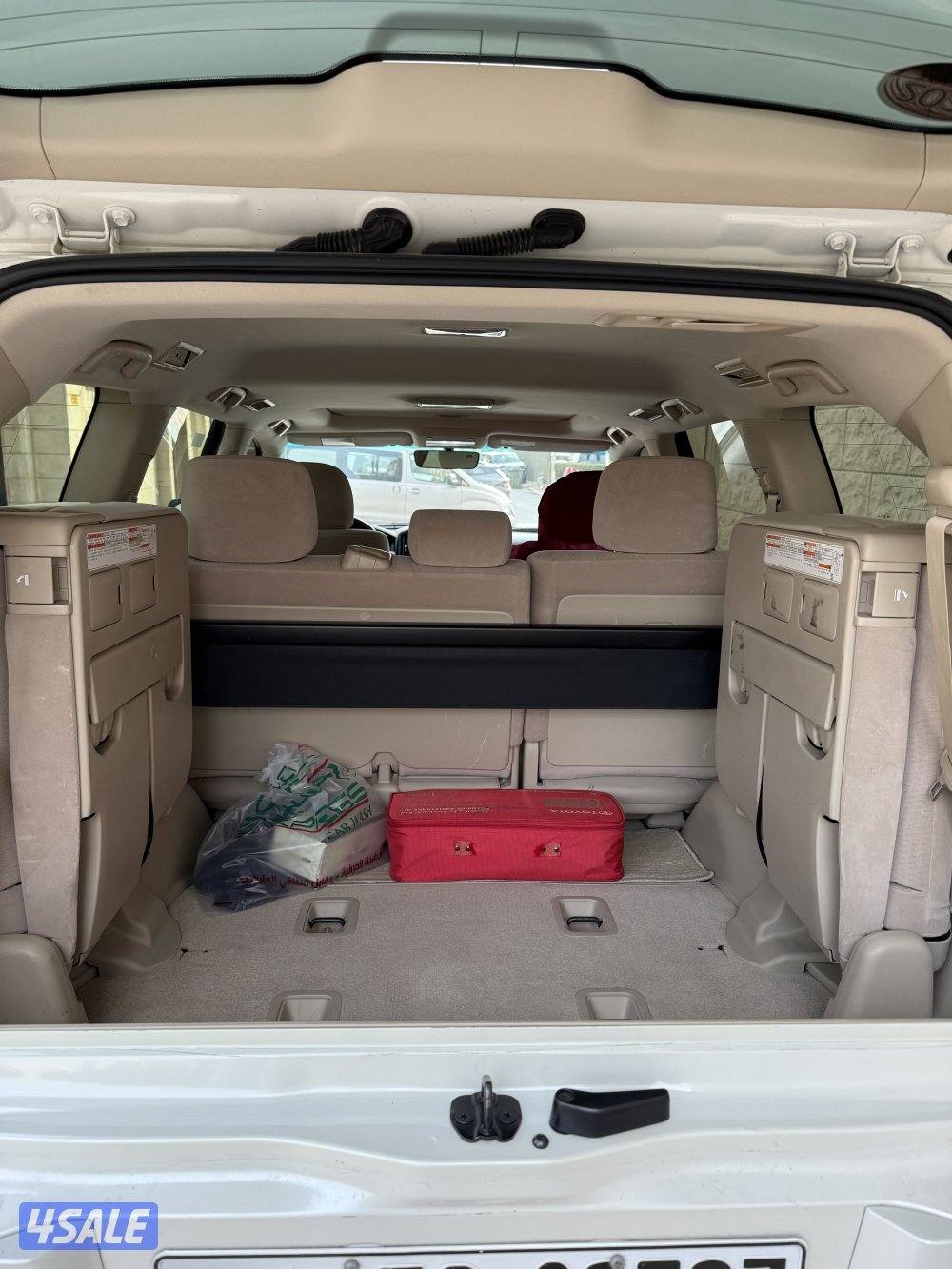 للبيع لاند كروزر قراند تورنق موديل ٢٠٢١3