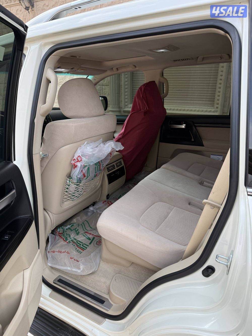 للبيع لاند كروزر قراند تورنق موديل ٢٠٢١5