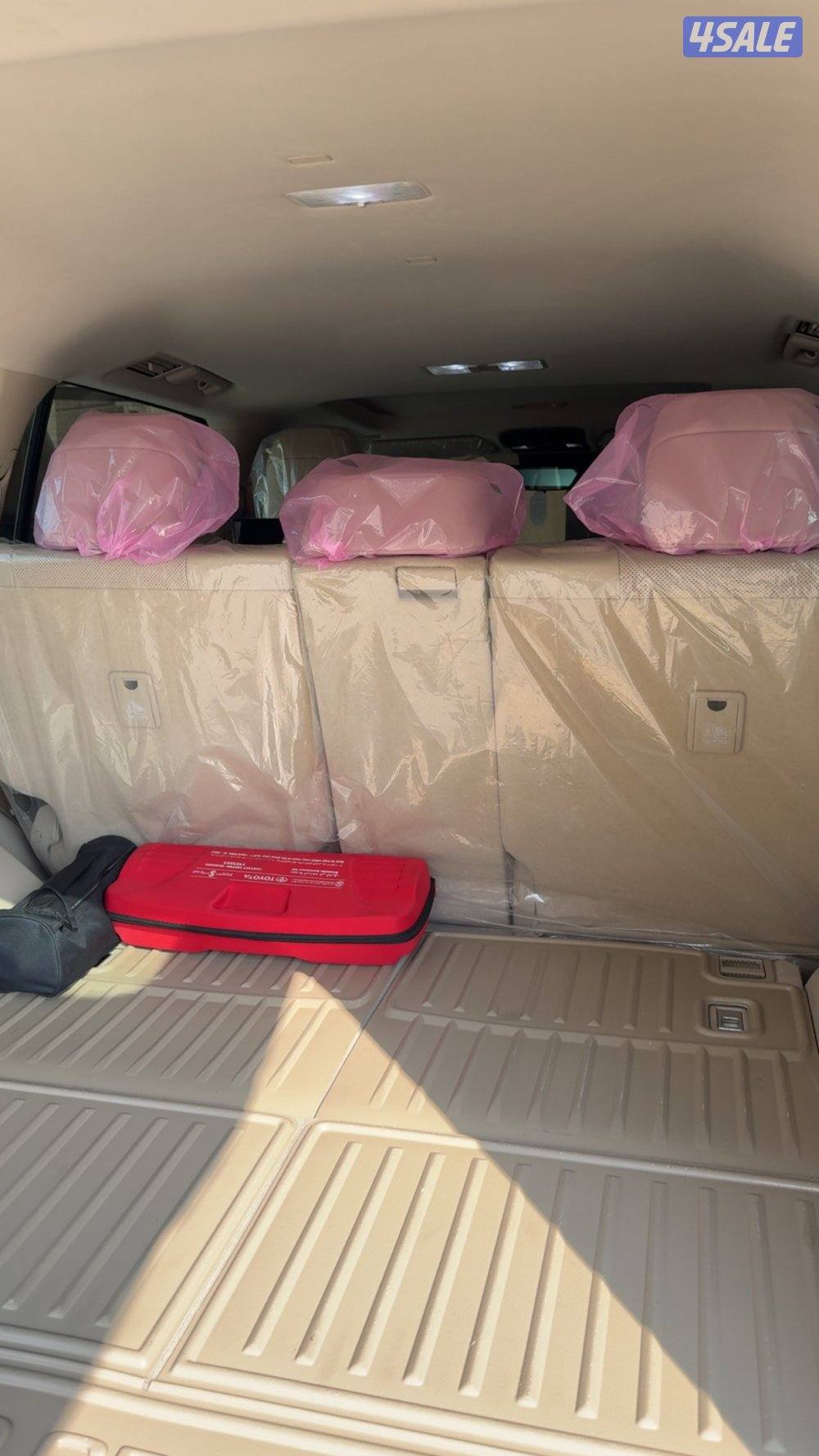 للبيع لاند كروزر 2025 GXRAEROS- TWIN TURBO9