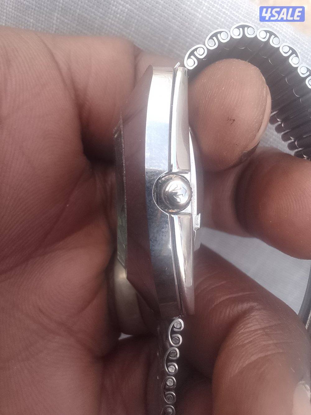 للبيع ساعات كاسيو ومتنوعة1