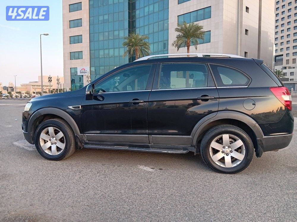 جيب شفروليه كابتيفيا2011- V6 فل سيرفس3