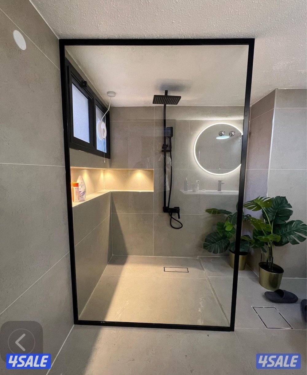 ابويوسف لأعمال الزجاج والسكوريت والمرايا والشاور ودرج السلم والمعاين6