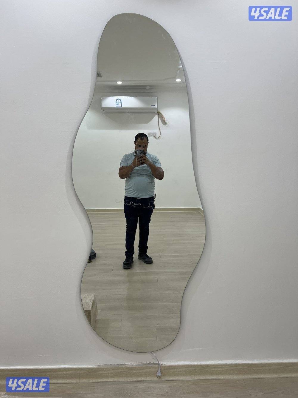 ابويوسف لأعمال الزجاج والسكوريت والمرايا والشاور ودرج السلم والمعاين14