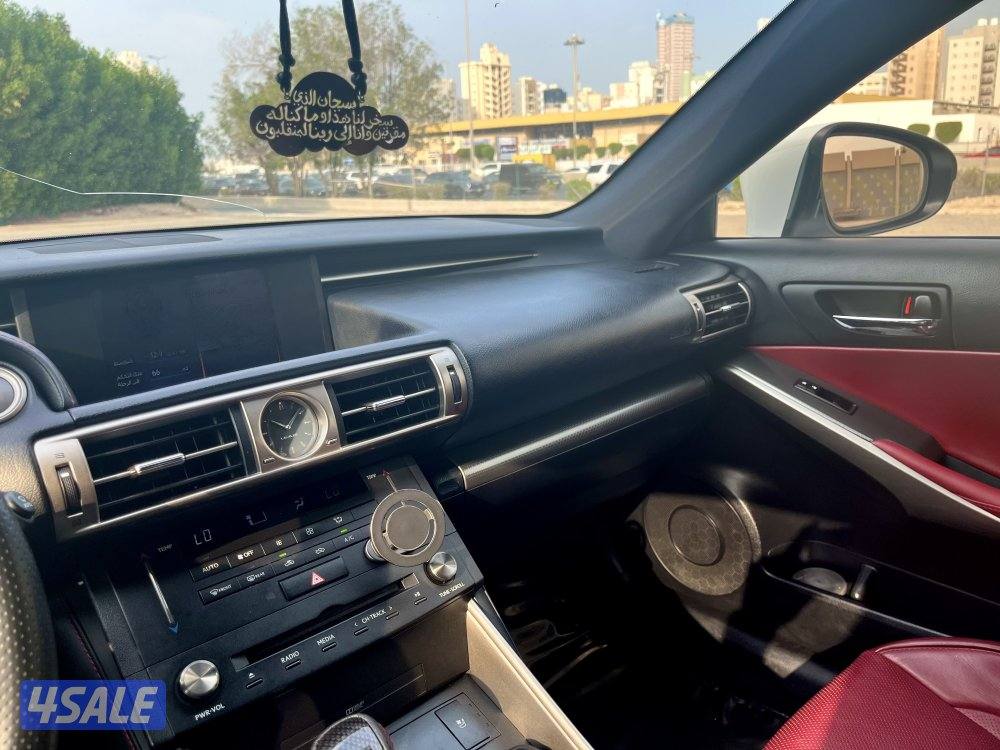 للبيع لكزس IS350 F-Sport2