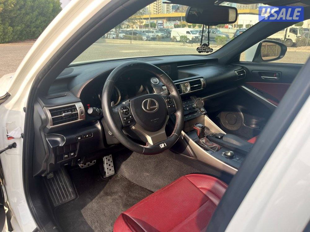 للبيع لكزس IS350 F-Sport3