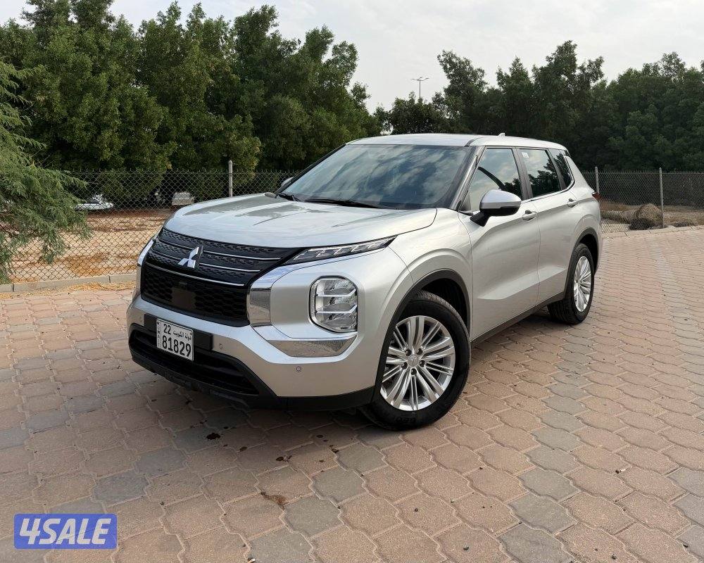 Mitsubishi outlander 20250