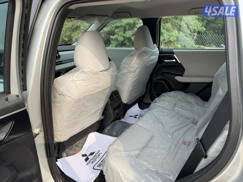 Mitsubishi outlander 20256