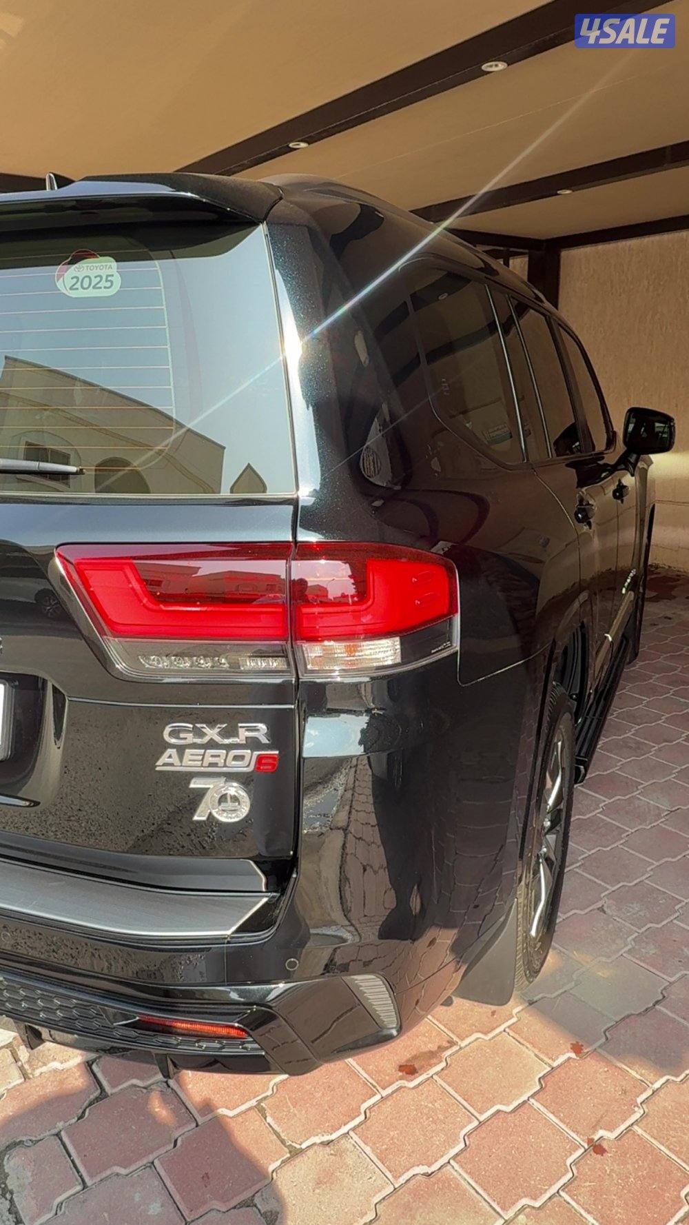 للبيع لاند كروزر 2025 GXRAEROS- TWIN TURBO3