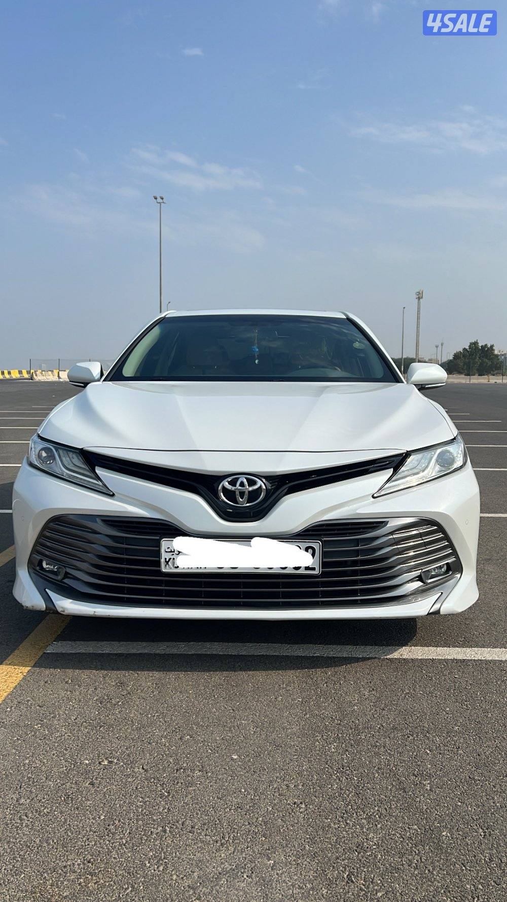 للبيع كامري ٢٠١٨ - ٦ سلندر لمتد مالك اول  حماية فل بدي خاليه حوادث5