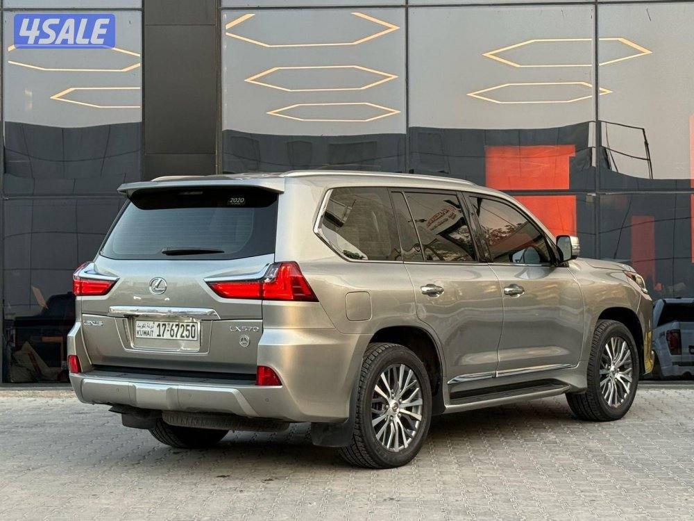 LEXUS LX570 _20205
