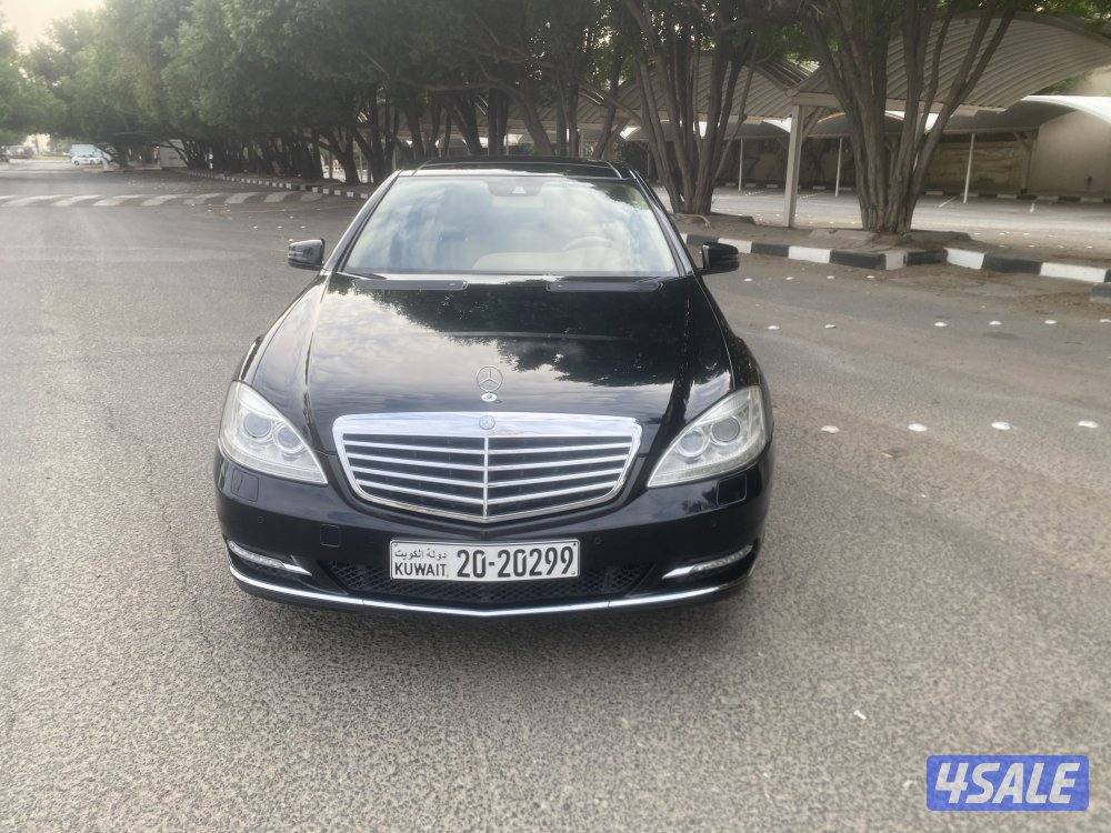 للبيع مرسيدس-S300 موديل 2012 ماشي 123 ألف4