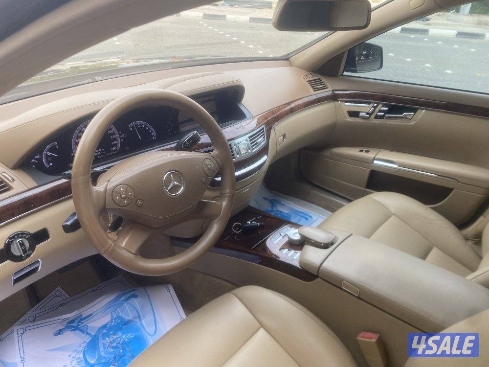 للبيع مرسيدس-S300 موديل 2012 ماشي 123 ألف8